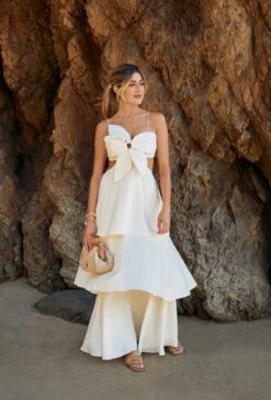 Farm Rio Off-White Flower Maxi Dress -Swimming Gear Shop 309145 Apparel Dress Off White Lifestyle