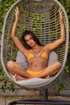 Avery Halter Banded Bikini Top -Swimming Gear Shop 613137 Bikini Top Orange Burst Lifestyle2